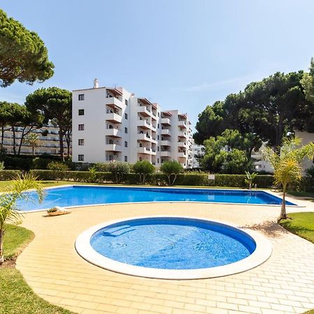 Centralgarve - Great, Bright 2-Bedroom Flat In The Center Of Vilamoura -Topazio 객실 사진